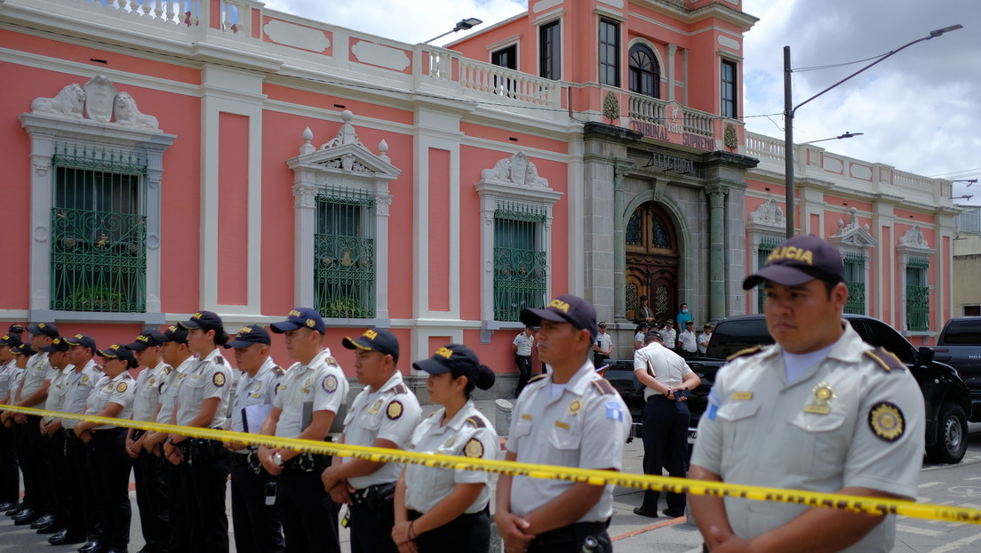 El Tribunal Supremo Electoral De Guatemala Suspende La Personería