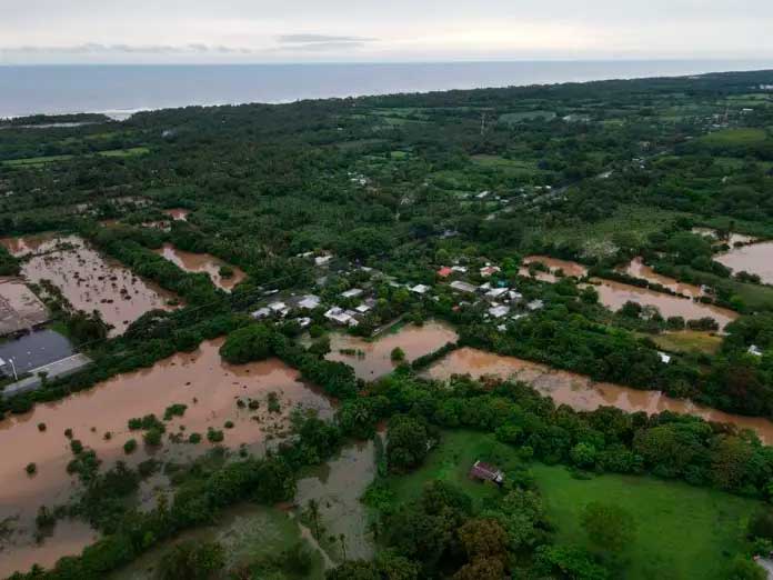 Foto inundaciones en El Salvador