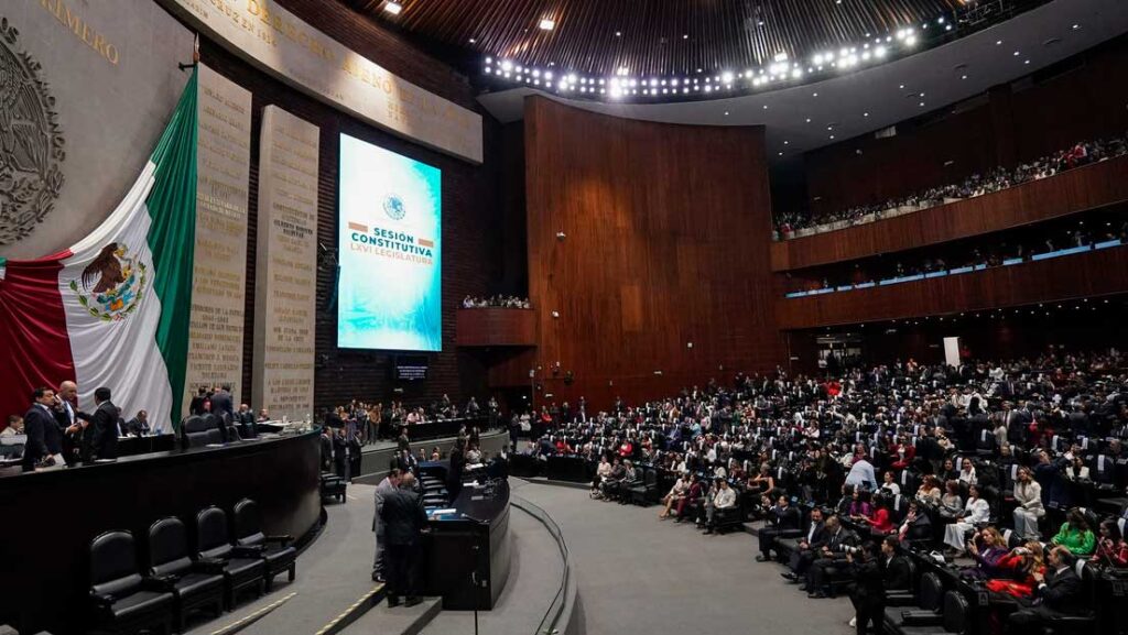 Salón de sesiones plenarias del Congreso de México