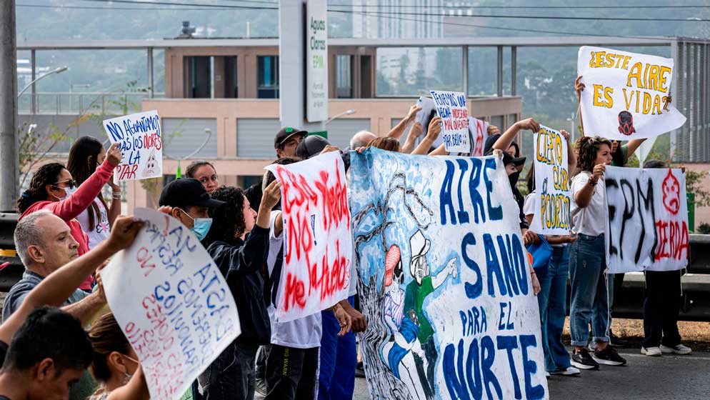 Protesta por contaminación del aire y los malos olores en Bello, Antioquia, Colombia