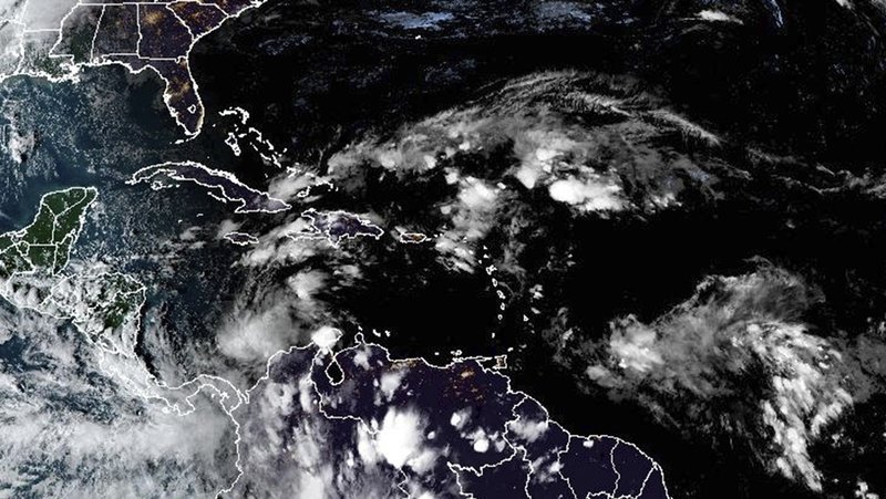 La tormenta tropical Rafael cerca de las Islas Caimán y Cuba, 6 de noviembre de 2024. NOAA / AP