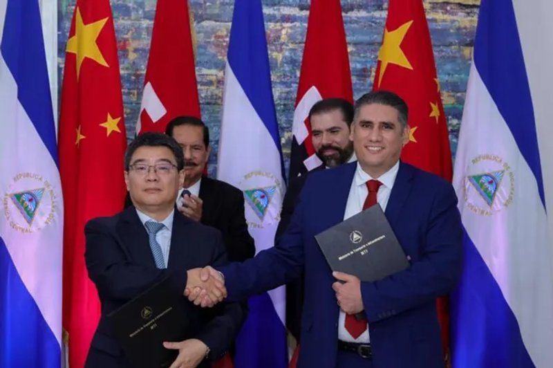 Nicaragua y China firman acuerdo para construir un puerto en el Caribe. Foto La Hora: EFE