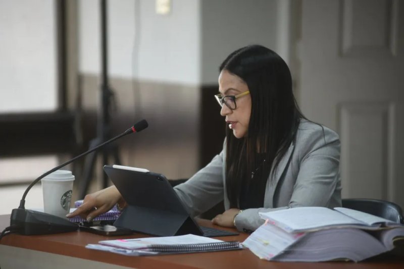 La agente fiscal Brenda Guzmán Anavisca, quien lideró la acusación del juicio. Foto: Fabricio Alonzo / La Hora.