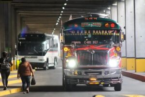 Foto Ilustrativa. Gremial de Transporte Extraurbano de Pasajeros expresó su postura. Foto: La Hora/José Orozco