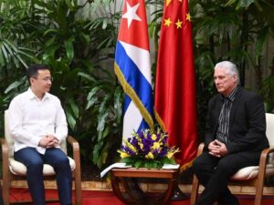 El presidente de Cuba, Miguel Díaz-Canel, agradeció hoy a China la disposición para seguir colaborando con esta nación caribeña en sectores claves como el energético y la producción de alimentos.
