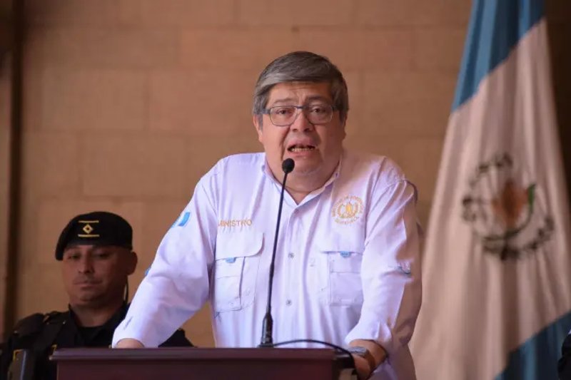 Jiménez hizo un llamado a todos los actores políticos y sociales para que eviten esta práctica. Foto La Hora: José Orozco