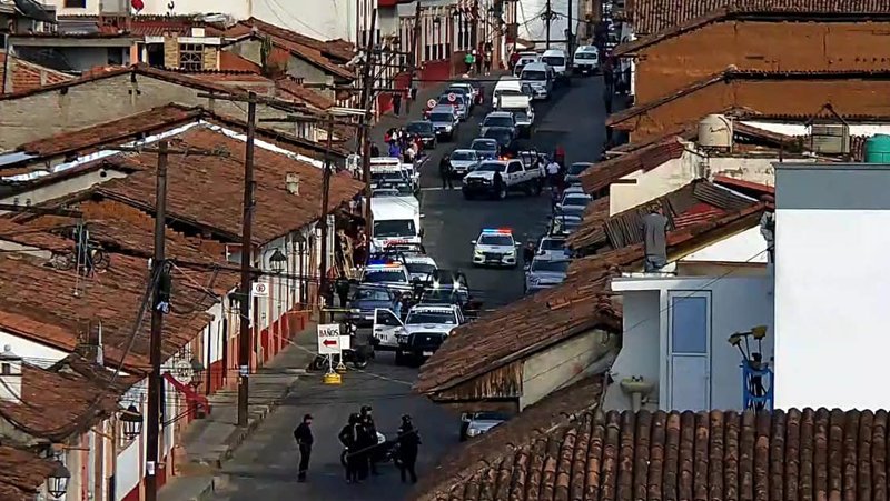 Agentes policiales en la localidad de Pátzcuaro, Michoacán, México. Secretaría de Seguridad Pública de Michoacán