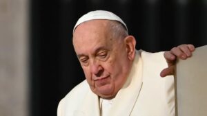 El papa envía su primer mensaje desde el hospital: «Agradezco de corazón las oraciones»