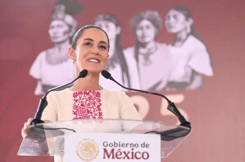 La mandataria mexicana, Claudia Sheinbaum, habló en una rueda de prensa este domingo. Foto La Hora: EFE