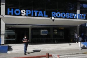 Las autoridades aseguran que la circular que supuestamente envío el Hospital Roosevelt es falsa. Foto La Hora: ARCHIVO