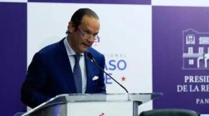 Canciller de Panamá comparece ante la Asamblea Nacional para explicar el acuerdo con EE.UU. sobre el canal 05-comprimido