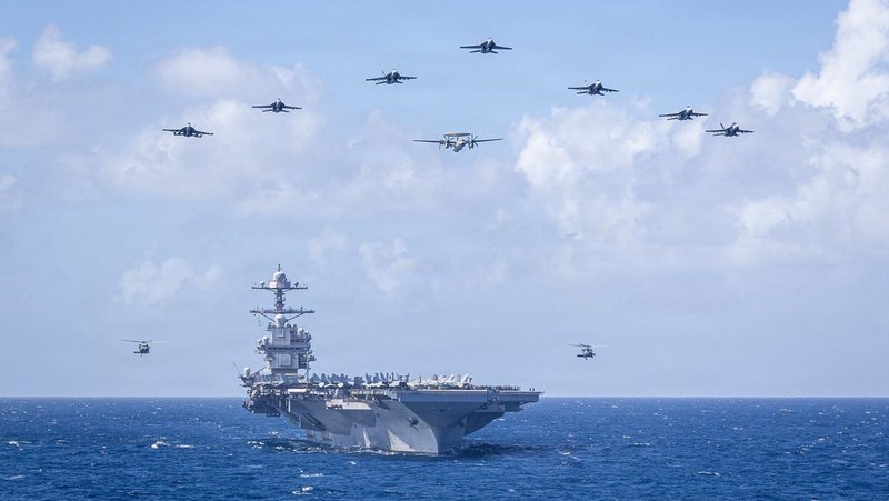 El portaviones USS Gerald R. Ford @USNavy