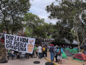 Campamento «Viva Berta» denuncia racismo y genocidio contra el pueblo garífuna