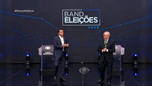 Debate presidencial en Brasil enciende el duelo entre Lula y Flávio Bolsonaro
