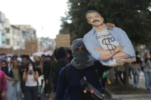 Ecuador rejuvenece en la protesta