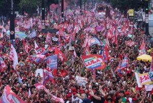 La oleada ultraderechista se estrelló en Brasil