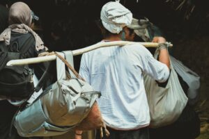 La guerra del gobierno de Estados Unidos contra los migrantes: la violencia como arma política y estrategia de disuasión