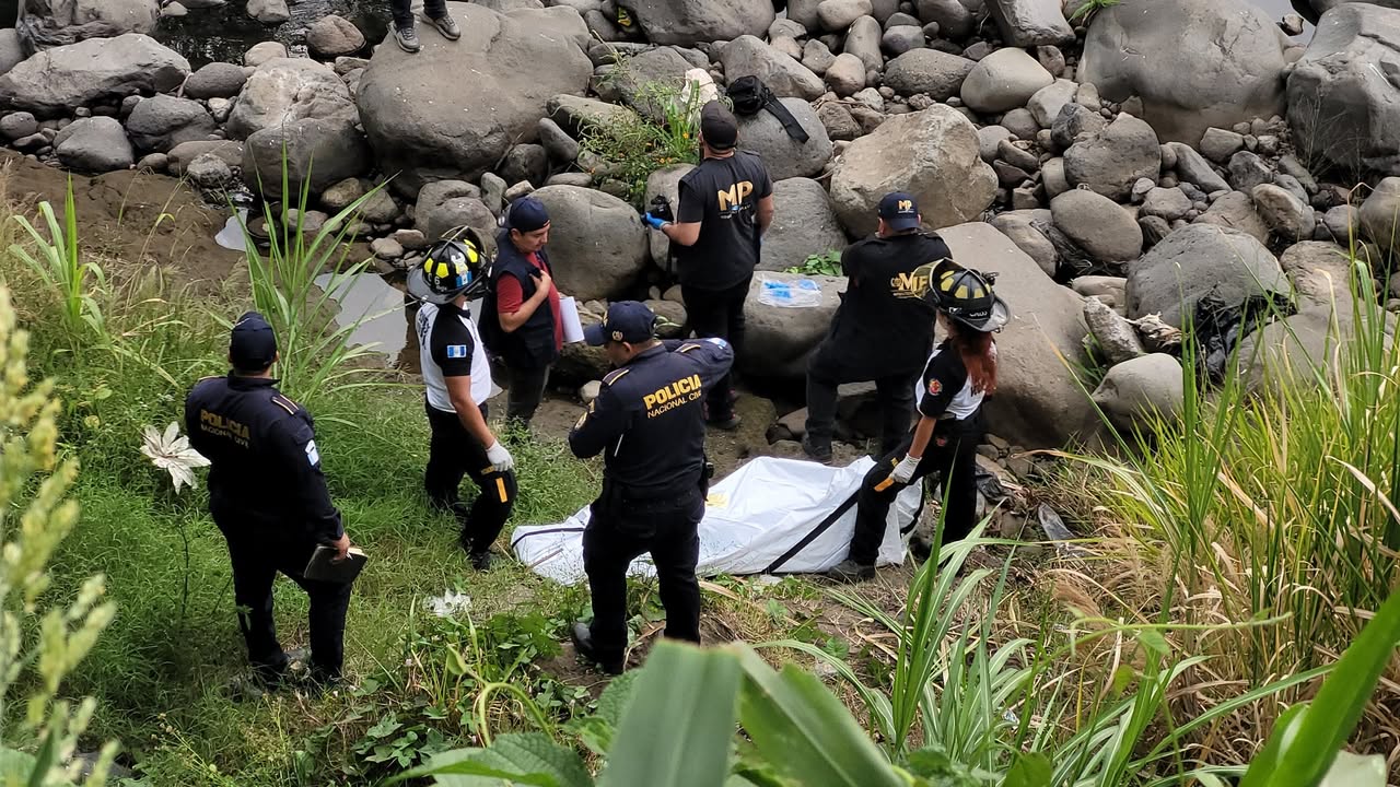 Radio Victoria, la voz de los pueblos